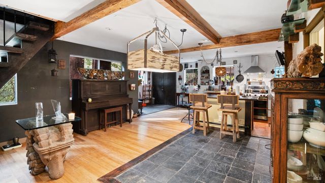 7456 Sir Francis Drake Blvd, Lagunitas, CA 94938