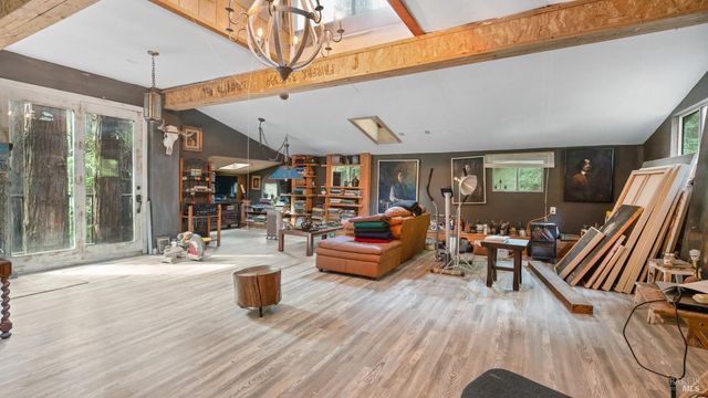 7456 Sir Francis Drake Blvd, Lagunitas, CA 94938