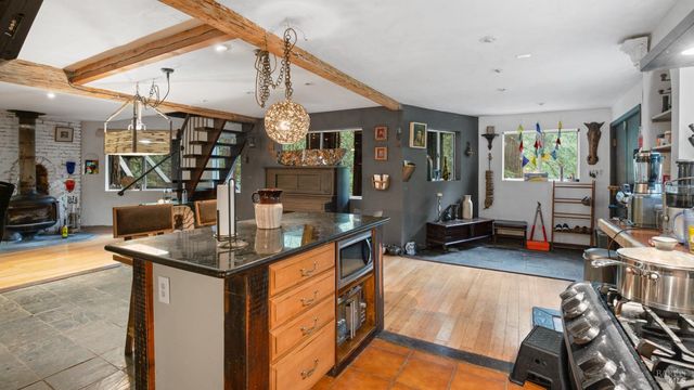 7456 Sir Francis Drake Blvd, Lagunitas, CA 94938