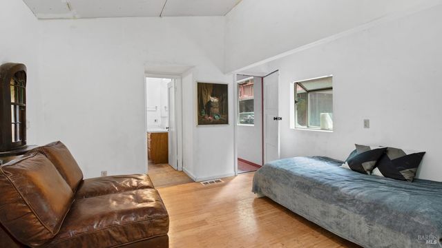 7456 Sir Francis Drake Blvd, Lagunitas, CA 94938