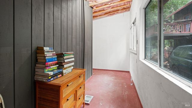 7456 Sir Francis Drake Blvd, Lagunitas, CA 94938