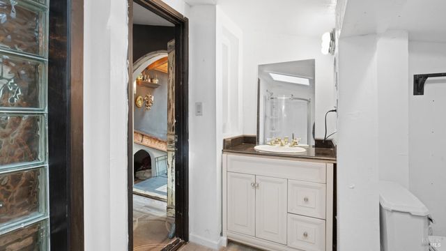 7456 Sir Francis Drake Blvd, Lagunitas, CA 94938