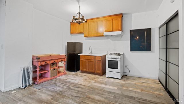 7456 Sir Francis Drake Blvd, Lagunitas, CA 94938