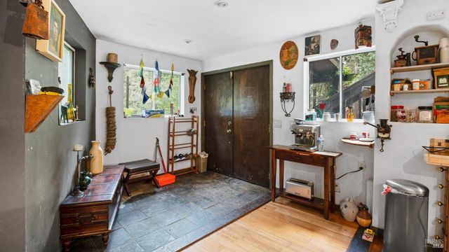 7456 Sir Francis Drake Blvd, Lagunitas, CA 94938