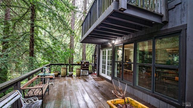 7456 Sir Francis Drake Blvd, Lagunitas, CA 94938