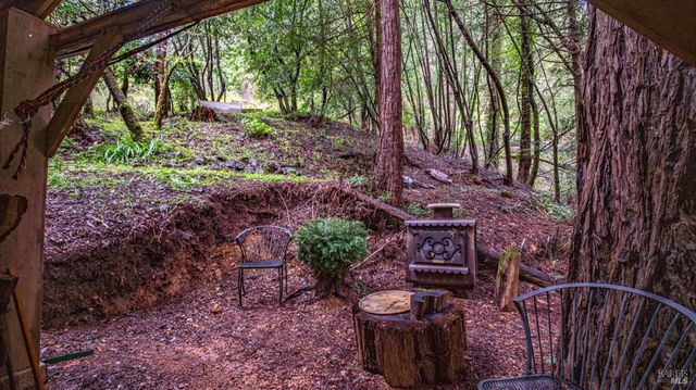 7456 Sir Francis Drake Blvd, Lagunitas, CA 94938