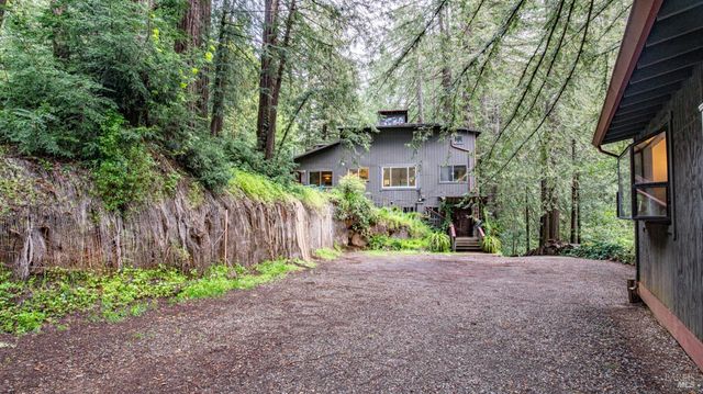 7456 Sir Francis Drake Blvd, Lagunitas, CA 94938