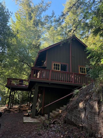 7456 Sir Francis Drake Blvd, Lagunitas, CA 94938