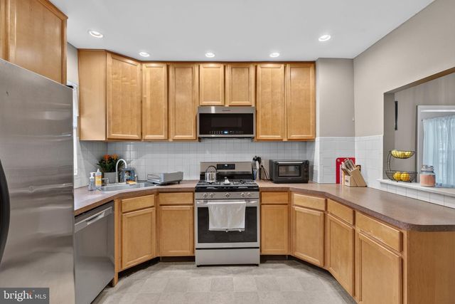 210 TOLEDO AVE, Haddon Township, NJ 08108
