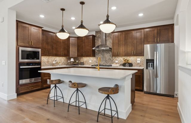 2924 Tophill Drive, Celina, TX 75009