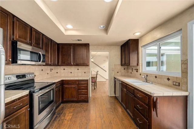 65 Claret, Irvine, CA 92614