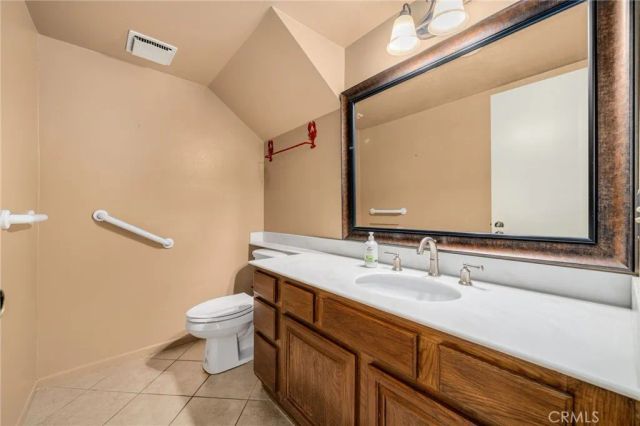 65 Claret, Irvine, CA 92614