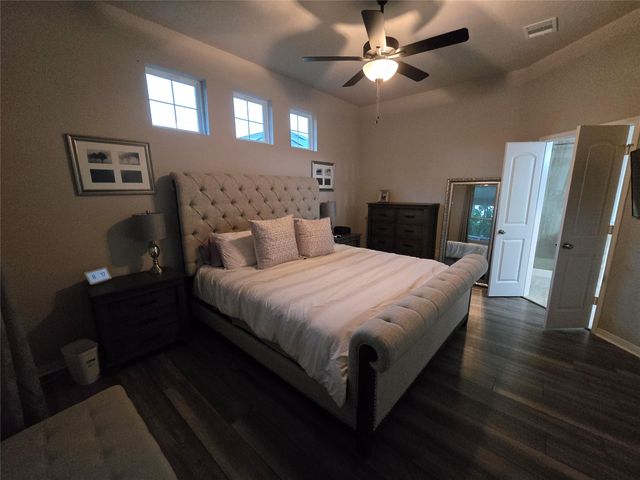 3205 Climbing Gardens Court, Conroe, TX 77301