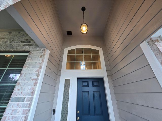 3205 Climbing Gardens Court, Conroe, TX 77301
