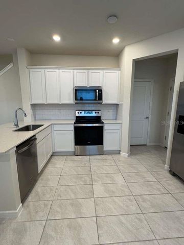 2803 STUNNING AVENUE, Davenport, FL 33896