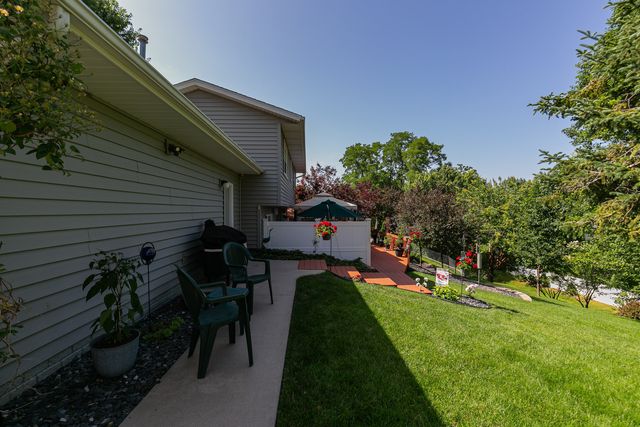 4713 5th Street A Street, East Moline, IL 61244