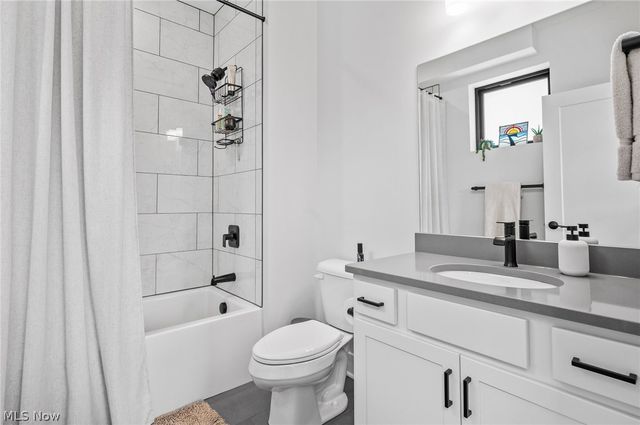 1403 E Superior Avenue, Cleveland, OH 44113