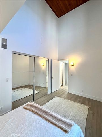 3988 Beethoven Street 7, Los Angeles, CA 90066