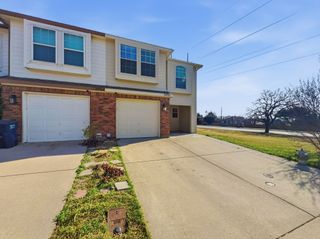 3950 Seaside Court, Fort Worth, TX 76040