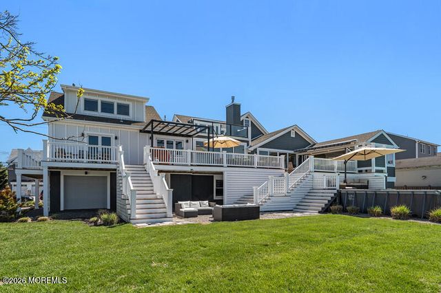 40 Riverdale Avenue, Monmouth Beach, NJ 07750