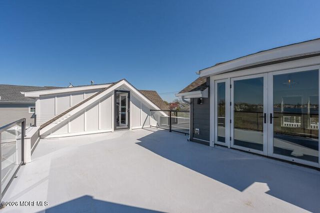 40 Riverdale Avenue, Monmouth Beach, NJ 07750