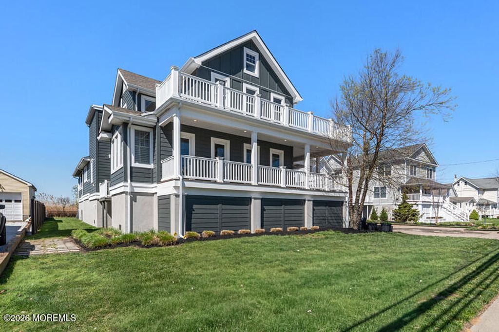 40 Riverdale Avenue, Monmouth Beach, NJ 07750