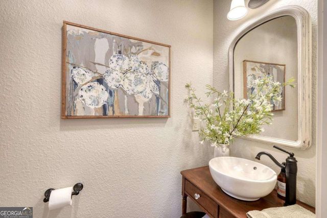 215 Harmony Lane, Hiawassee, GA 30546