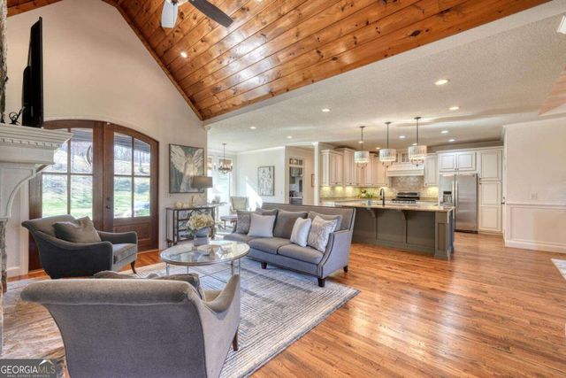 215 Harmony Lane, Hiawassee, GA 30546