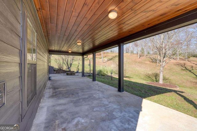 215 Harmony Lane, Hiawassee, GA 30546