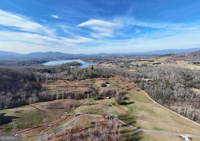 215 Harmony Lane, Hiawassee, GA 30546