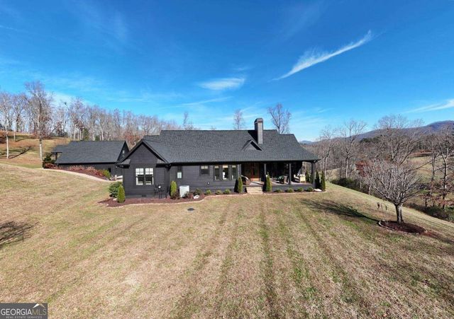 215 Harmony Lane, Hiawassee, GA 30546