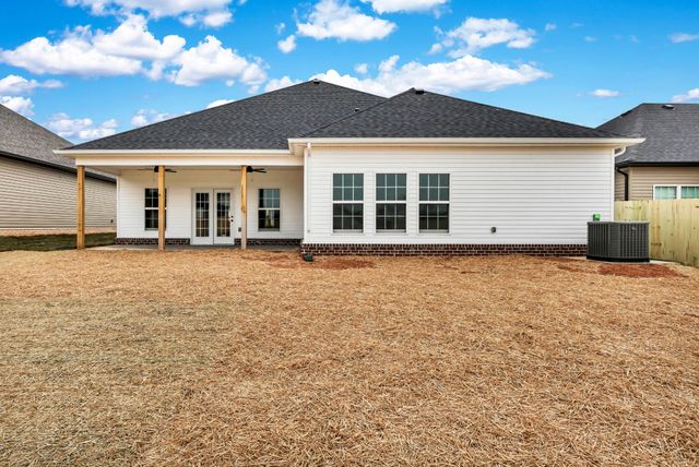 637 Woodrush Dr, Clarksville, TN 37040