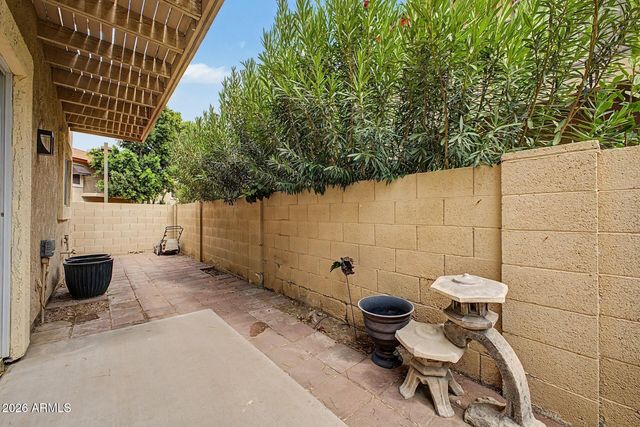 10228 N 12TH Place 1, Phoenix, AZ 85020