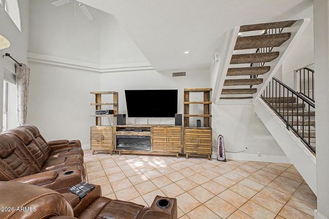 10228 N 12TH Place 1, Phoenix, AZ 85020