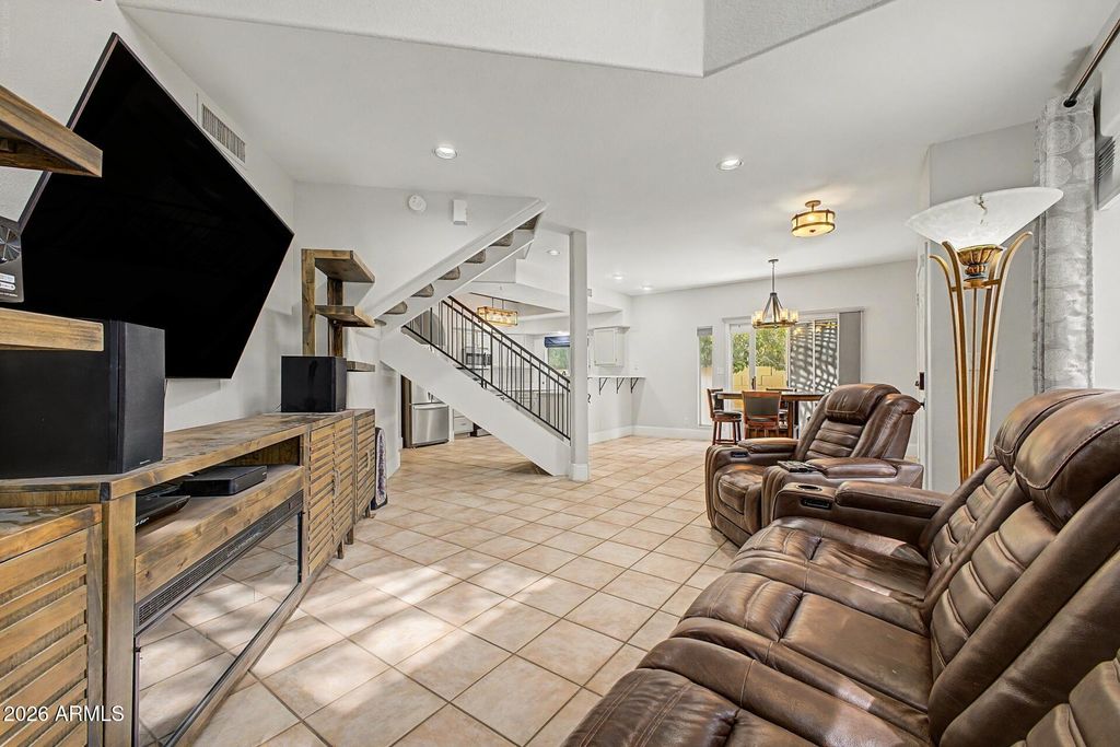 10228 N 12TH Place 1, Phoenix, AZ 85020 — photo 5