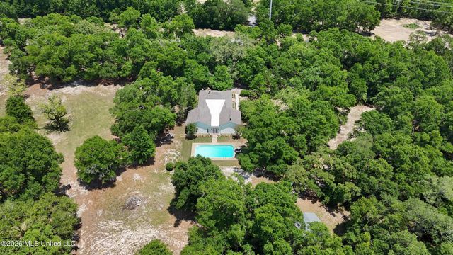 4187 Saussy Lane, Pass Christian, MS 39571