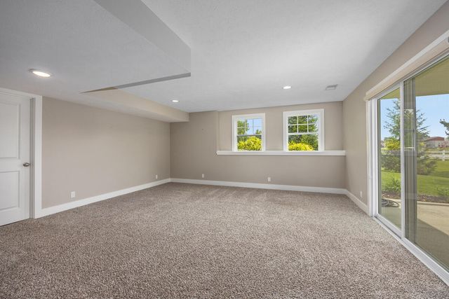 706 Braeside Drive SE, Byron Center, MI 49315