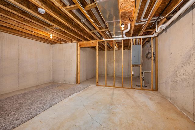 706 Braeside Drive SE, Byron Center, MI 49315