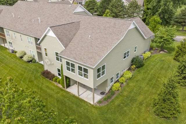 706 Braeside Drive SE, Byron Center, MI 49315