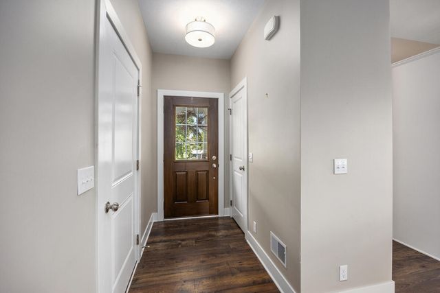 706 Braeside Drive SE, Byron Center, MI 49315
