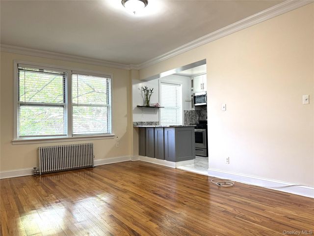 141-35 79th Avenue 3M, Flushing, NY 11367