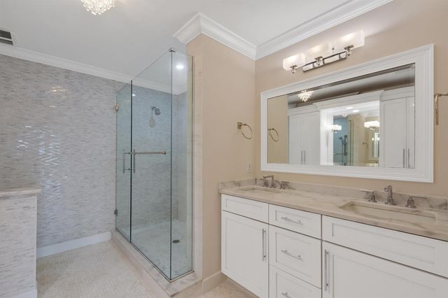 624 SW St. Lucie Crescent 206, Stuart, FL 34994