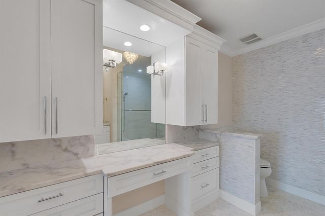 624 SW St. Lucie Crescent 206, Stuart, FL 34994