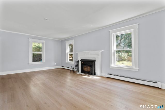 38 Kellogg Street, Waterbury, CT 06710