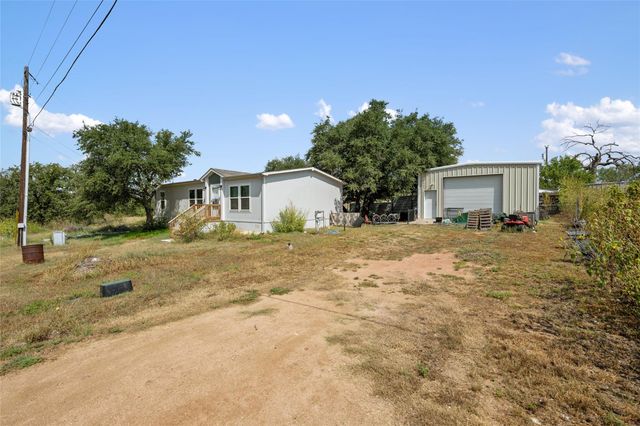 500 Dallas ST, Kingsland, TX 78639