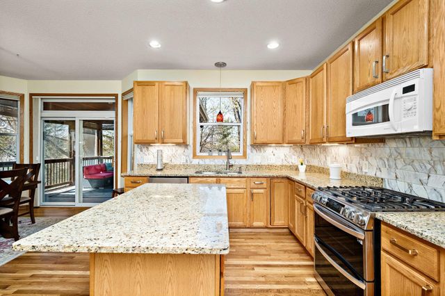 4925 Narcissus Lane N, Plymouth, MN 55446