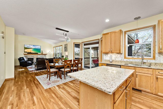 4925 Narcissus Lane N, Plymouth, MN 55446