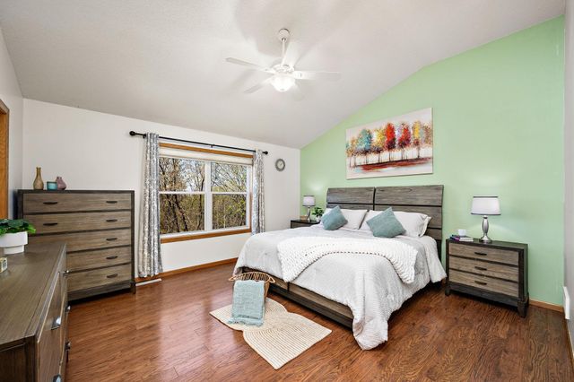 4925 Narcissus Lane N, Plymouth, MN 55446