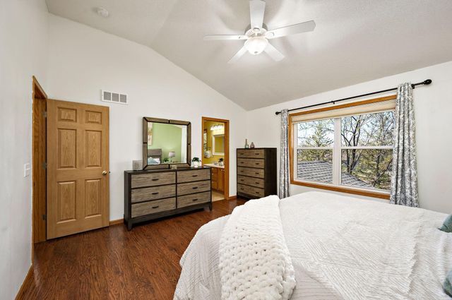 4925 Narcissus Lane N, Plymouth, MN 55446