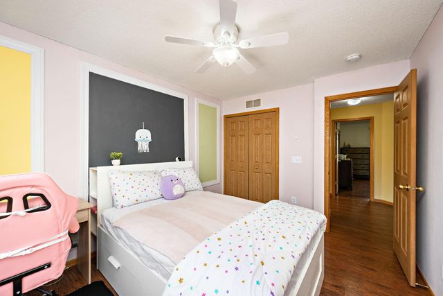 4925 Narcissus Lane N, Plymouth, MN 55446